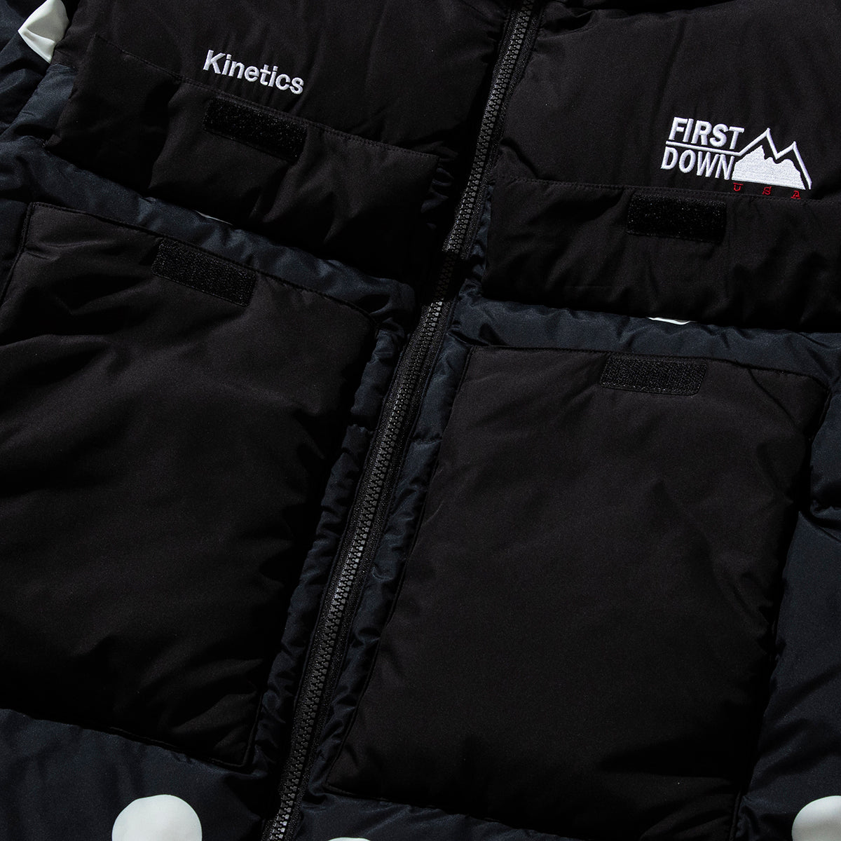 Kinetics × FIRST DOWN BUBBLE DOWN JACKET MINIMAL 【予約】11月15日以降発送予定【返品交換キャンセル不可】
