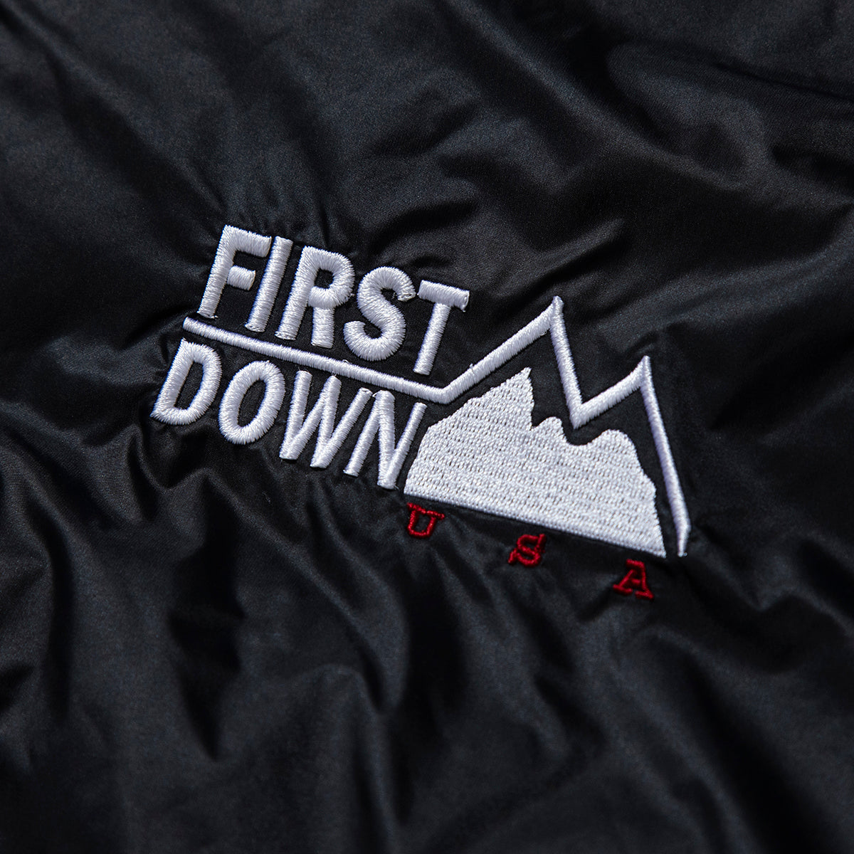 Kinetics × FIRST DOWN BUBBLE DOWN JACKET MINIMAL 【予約】11月15日以降発送予定【返品交換キャンセル不可】