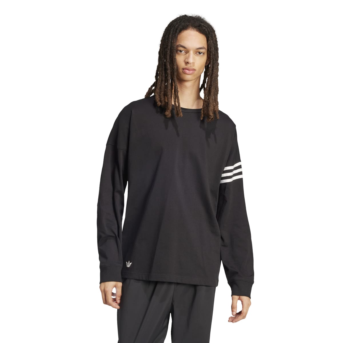 NEUCLASSICS LONG SLEEVE TEE