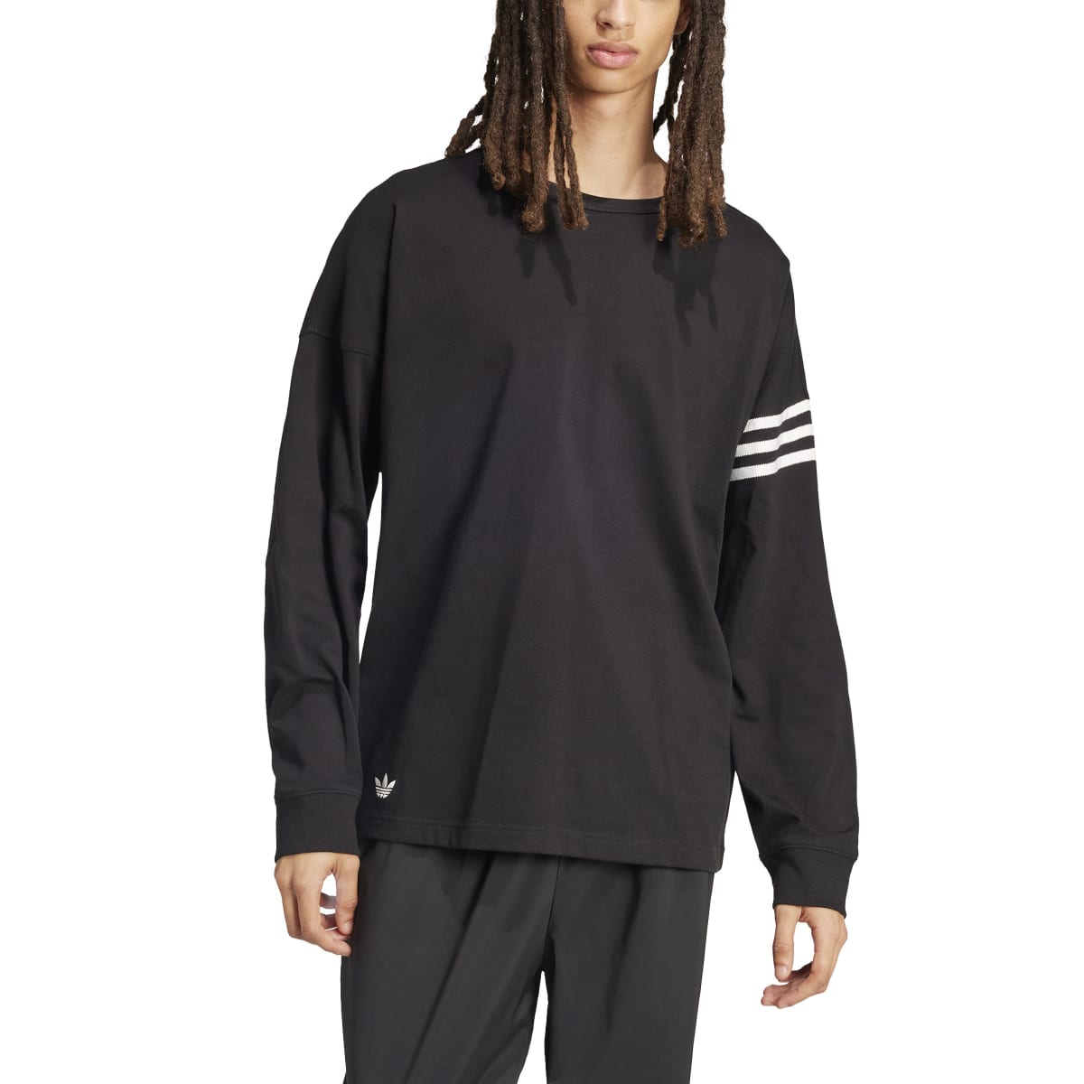 NEUCLASSICS LONG SLEEVE TEE