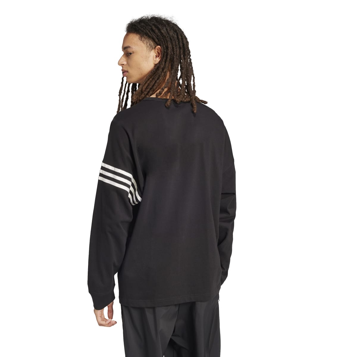 NEUCLASSICS LONG SLEEVE TEE