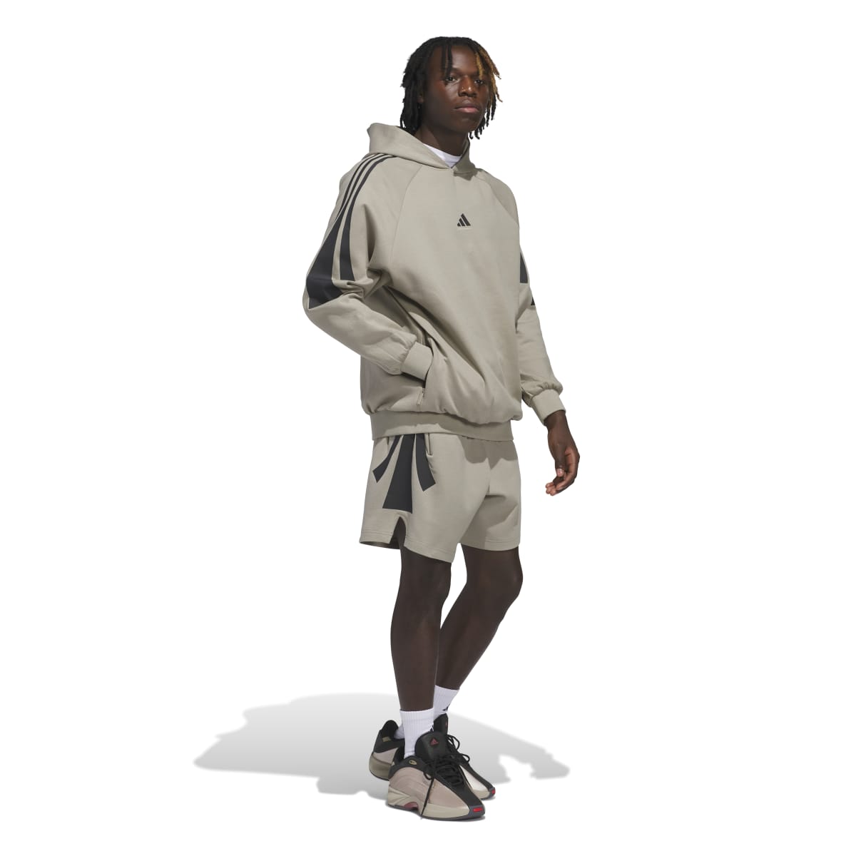 BASKETBALL SPACER SHORT