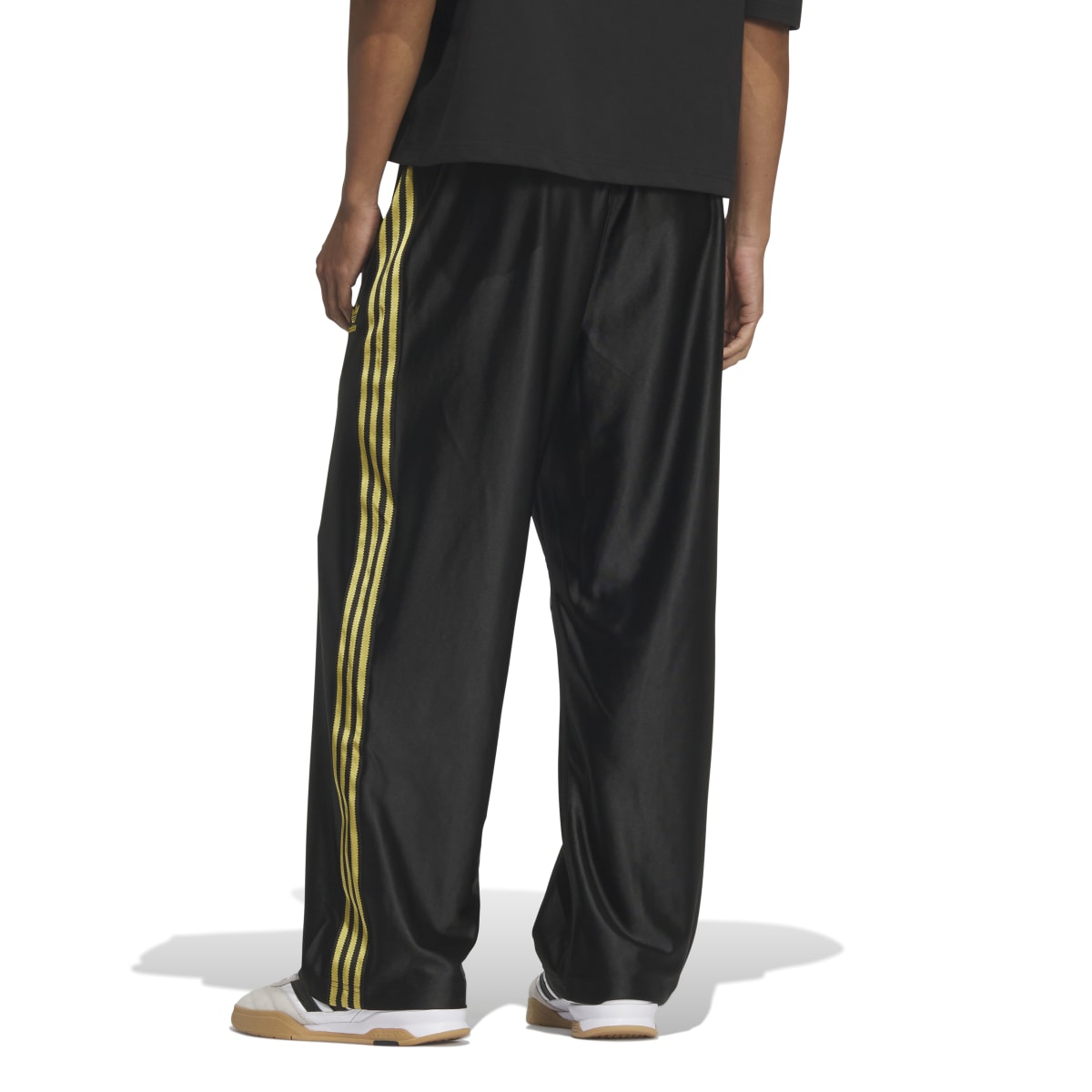 SST TRACK PANTS