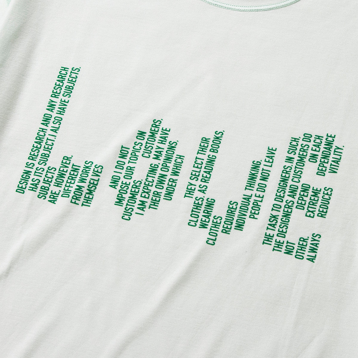 FLOCKY PRINT T-SHIRT