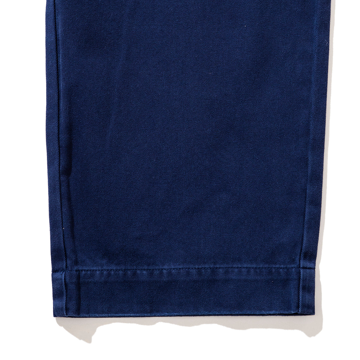 WHITMAN PLEATED CHINO PANT