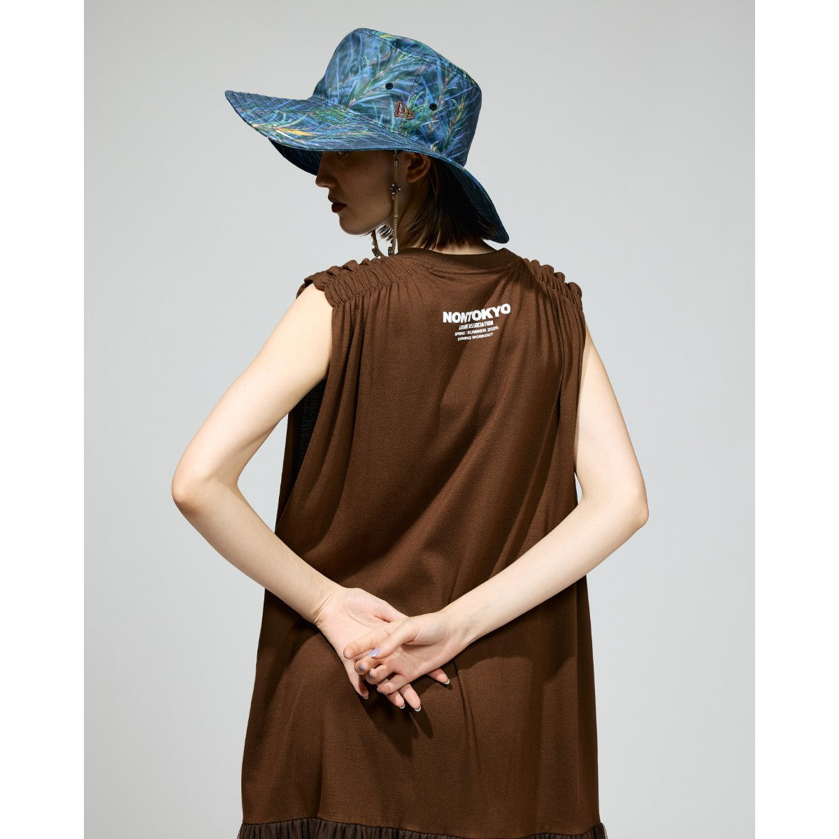 GATHER SLEEVE ONE-PIECE