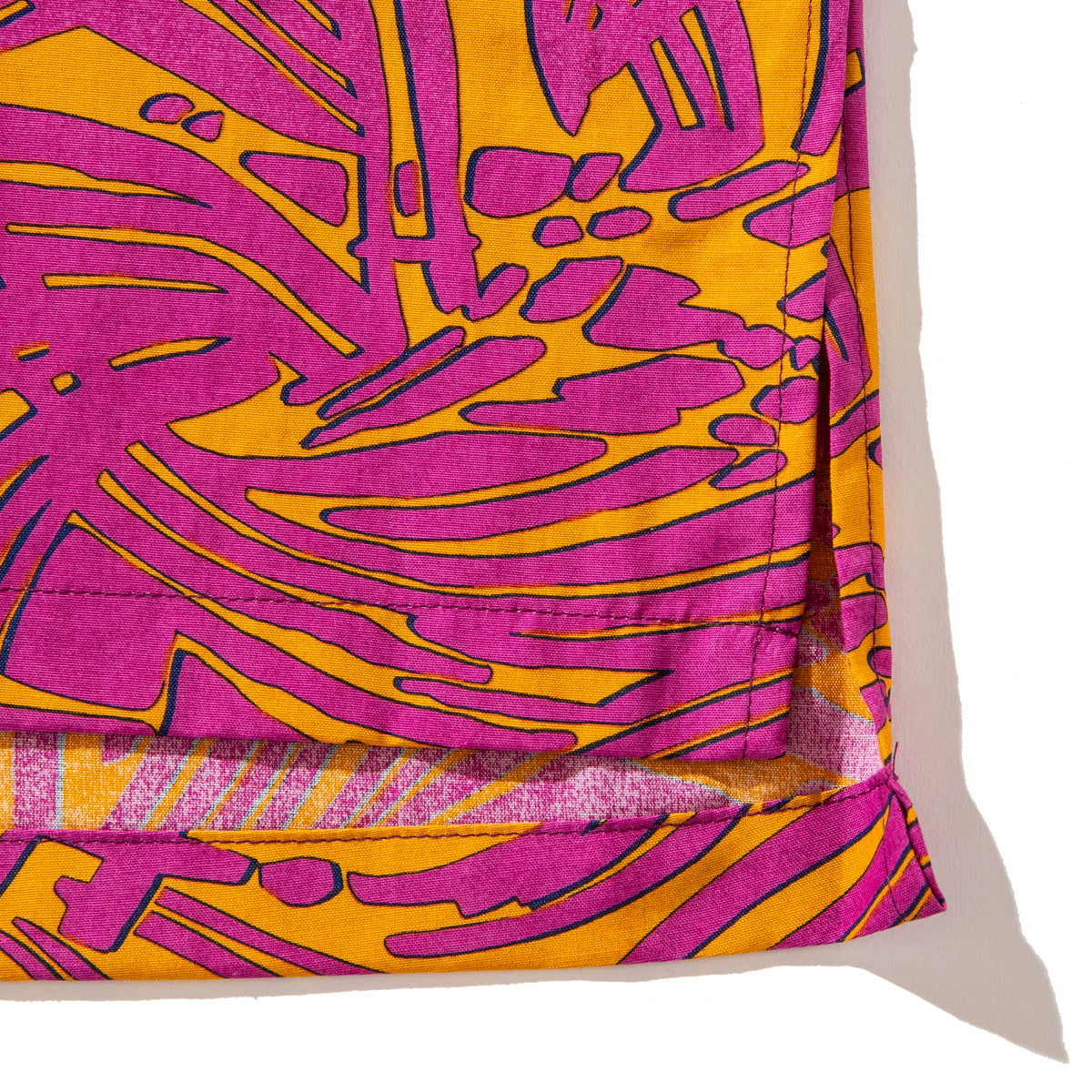 Patterned Open Collar S/S Shirt