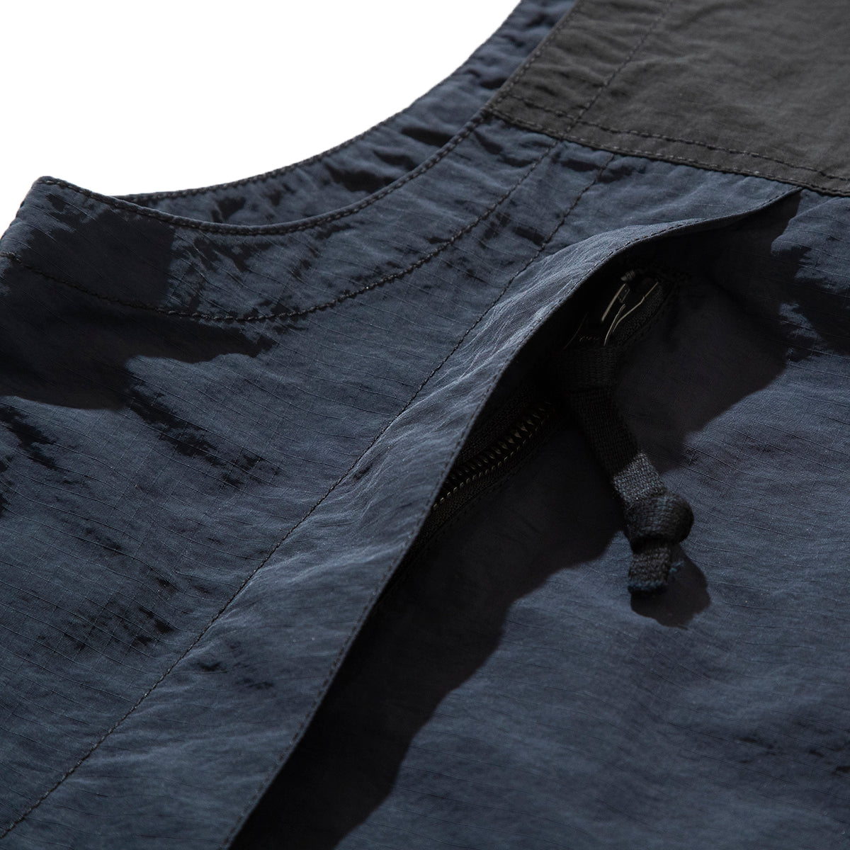 PACKABLE RIPSTOP STAND COLLAR VEST