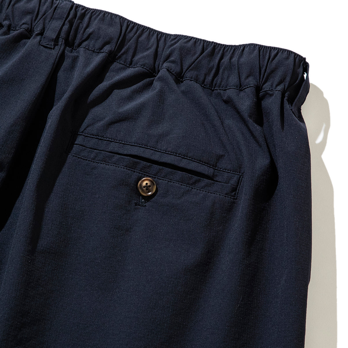 2WAY DRY STRETCH TWO-TUCK BAGGY SHORTS