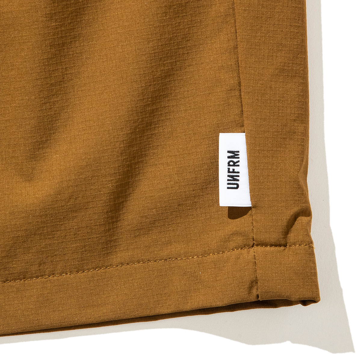 2WAY DRY STRETCH TWO-TUCK BAGGY SHORTS