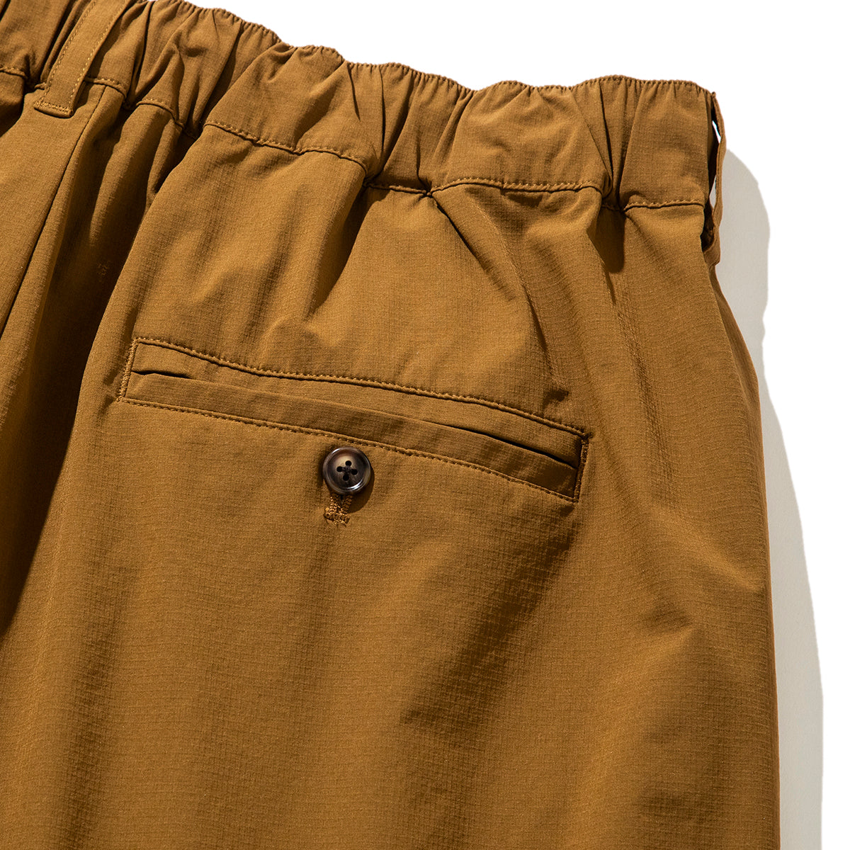 2WAY DRY STRETCH TWO-TUCK BAGGY SHORTS