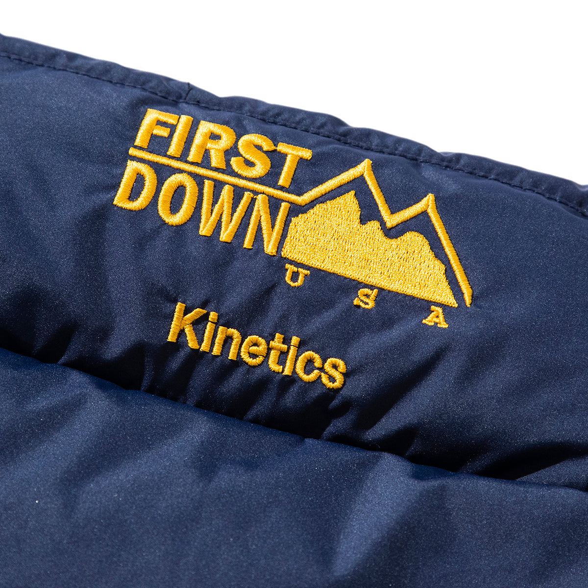Kinetics × FIRST DOWN BUBBLE DOWN VEST MICROFT(R) 【11月上旬発送予定】