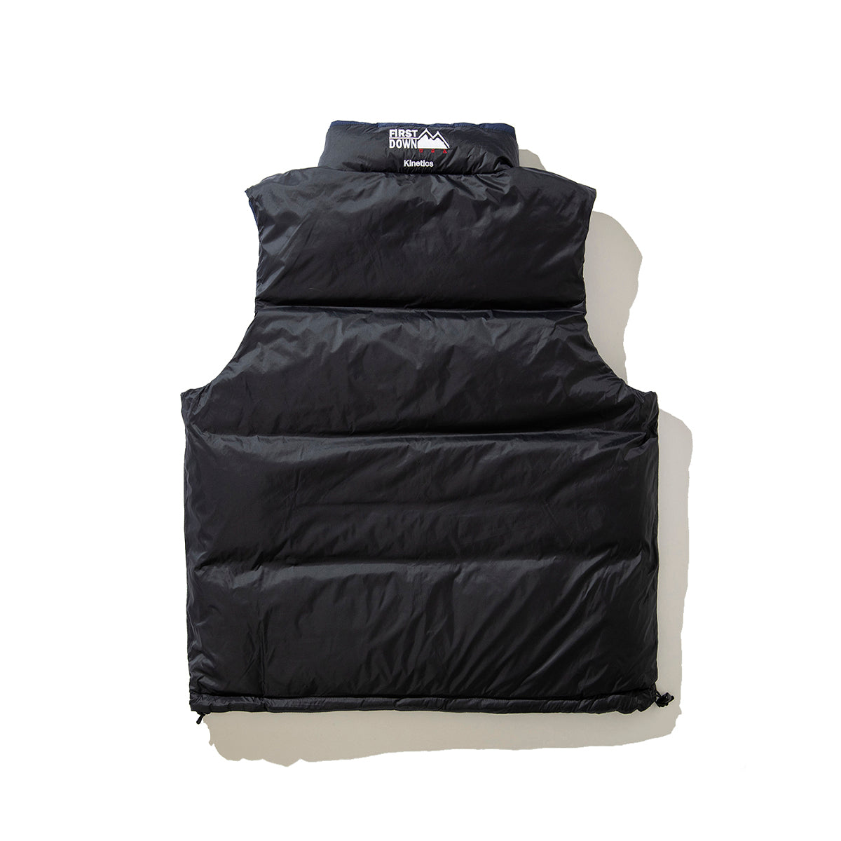 Kinetics × FIRST DOWN BUBBLE DOWN VEST MICROFT(R) 【11月上旬発送予定】