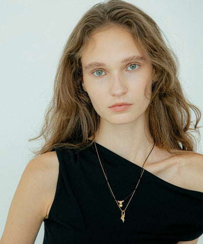 Sammy charm necklace