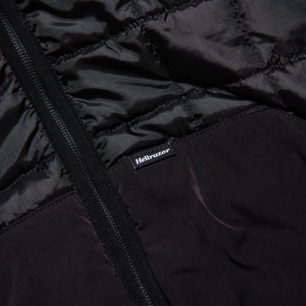 取扱No.1 HELLRAZOR NYLON QUILTED MA-1 JACKET 黒 M - ジャケット