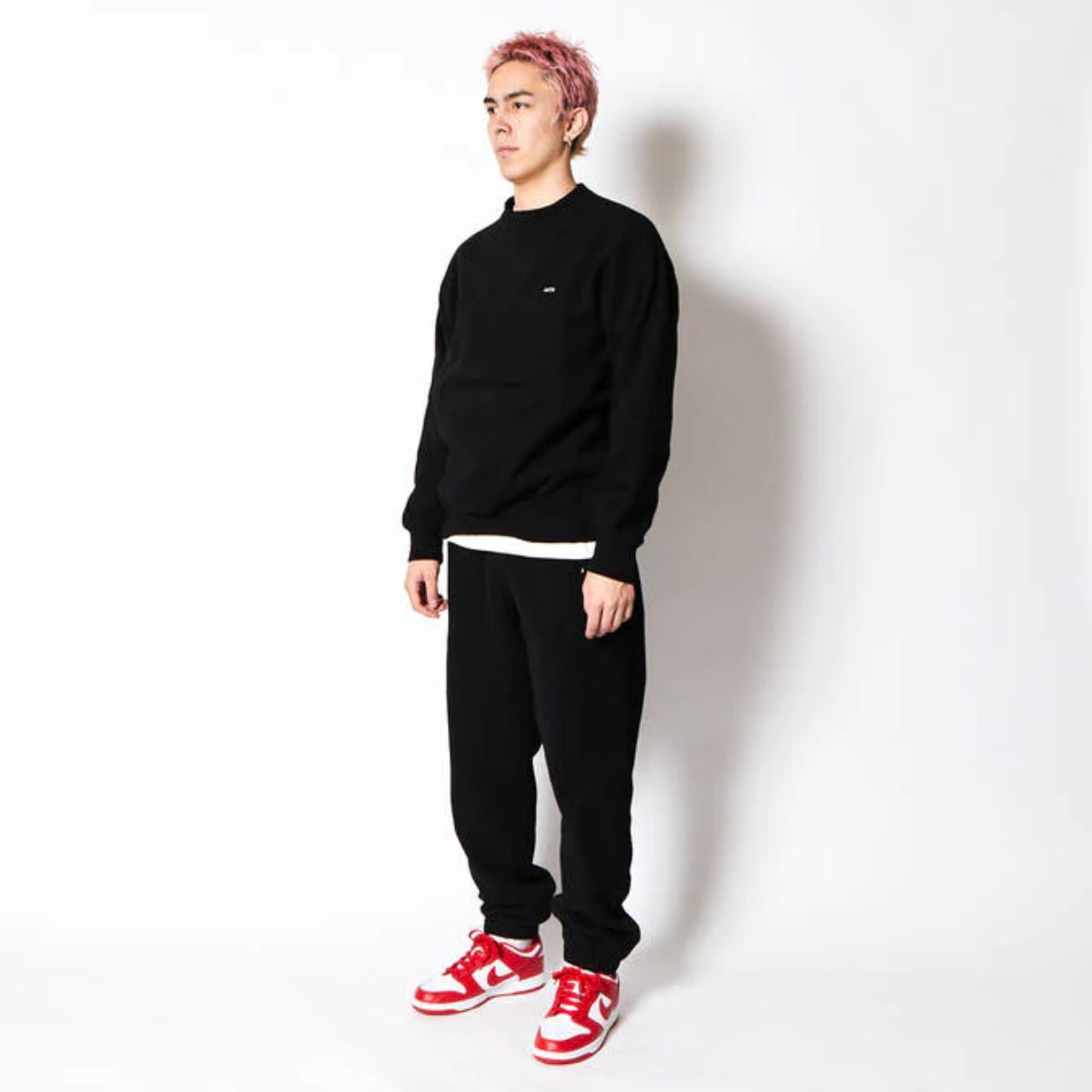 CLASSIC AKTR LOGO SWEAT CREW NECK 【10月20日以降発送】