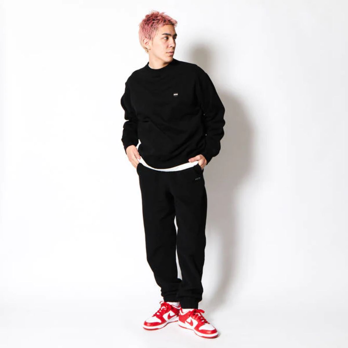 CLASSIC AKTR LOGO SWEAT CREW NECK 【10月20日以降発送】