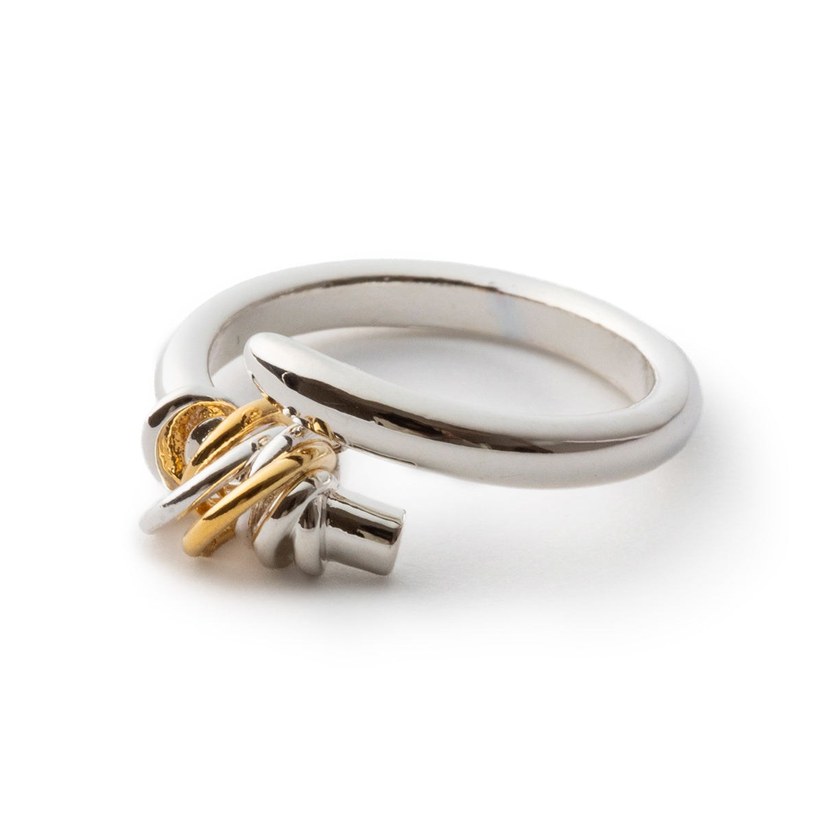 Coil hug ring A