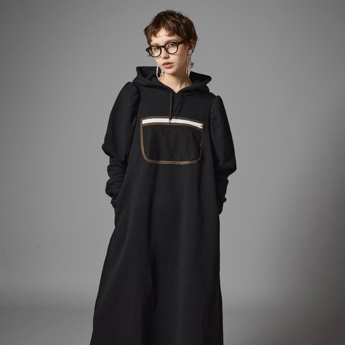 MESH POCKET PUFFSLEEVE ONE-PIECE