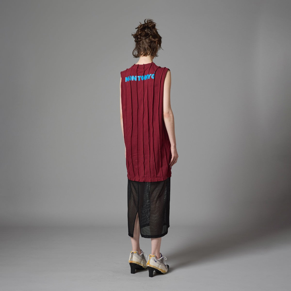 PIN TACK ONE-PIECE