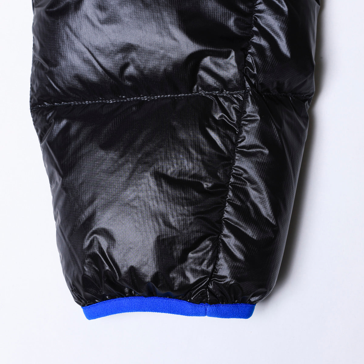 NANGA X LIBERAIDERS RIPSTOP NYLON DOWN JACKET