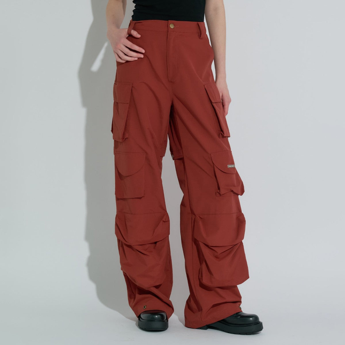 MATTE BAGGY LONG PANTS