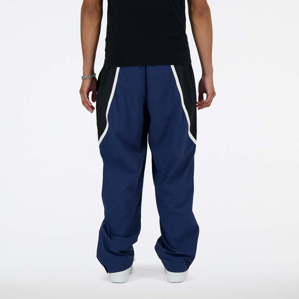 Hoops Woven Pant