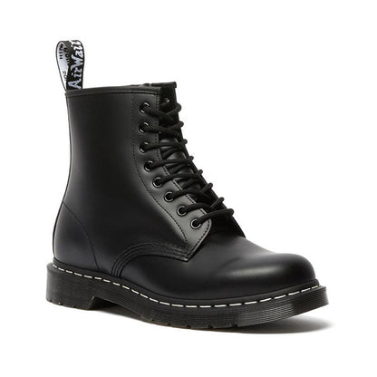 Dr. MARTENS 1460 White Stitch 8 Eye Boots ドクターマーチン 1460 ホワイトステッチ 8 ホール ブーツ 24758001【メンズ エイトホールブーツ レザーブーツ 定番モデル ミッドカットブーツ 26FW】