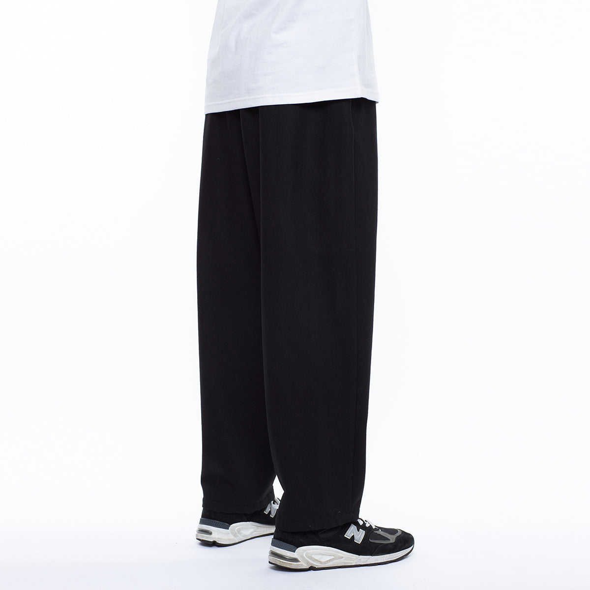 ONE TUCK WIDE WOOL PANTS