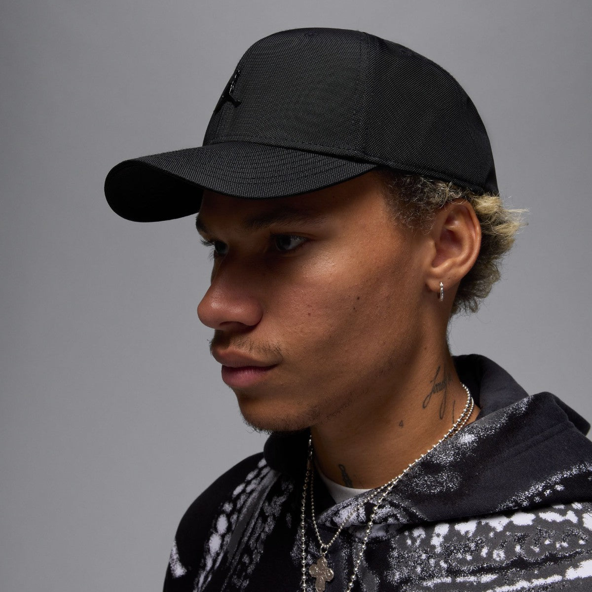 JORDAN BRAND Structured Metal Jumpman Cap ジョーダンブランド ストラクチャード メタル ジャンプマン キャップ HM5750【メンズ ベースボールキャップ ナイロンキャップ カーブバイザー アジャスタブルキャップ 26FW】