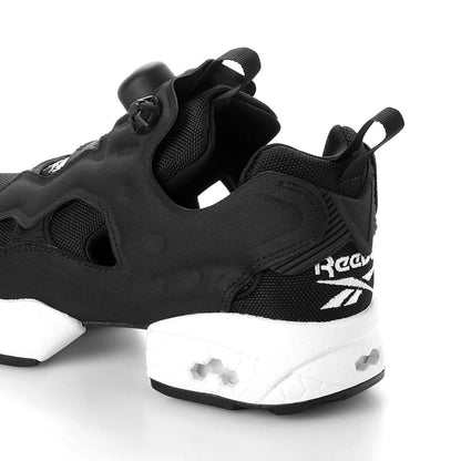 Reebok INSTAPUMP FURY 94 リーボック インスタ ポンプフューリー 94  100211657【メンズ スニーカー 厚底 軽量 クッション性 フィット調整 ナイロンアッパー 26FW】