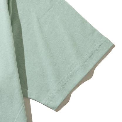 New Balance QTM RESORT T-SHIRT ニューバランス QTM リゾート Tシャツ MT51661【メンズ 半袖Tシャツ ロゴ グラフィック リラックスフィット 25SS】