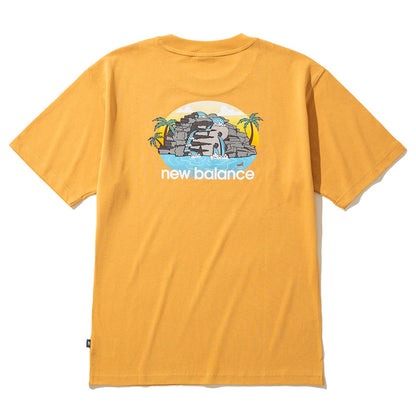 New Balance QTM RESORT T-SHIRT ニューバランス QTM リゾート Tシャツ MT51661【メンズ 半袖Tシャツ ロゴ グラフィック リラックスフィット 25SS】