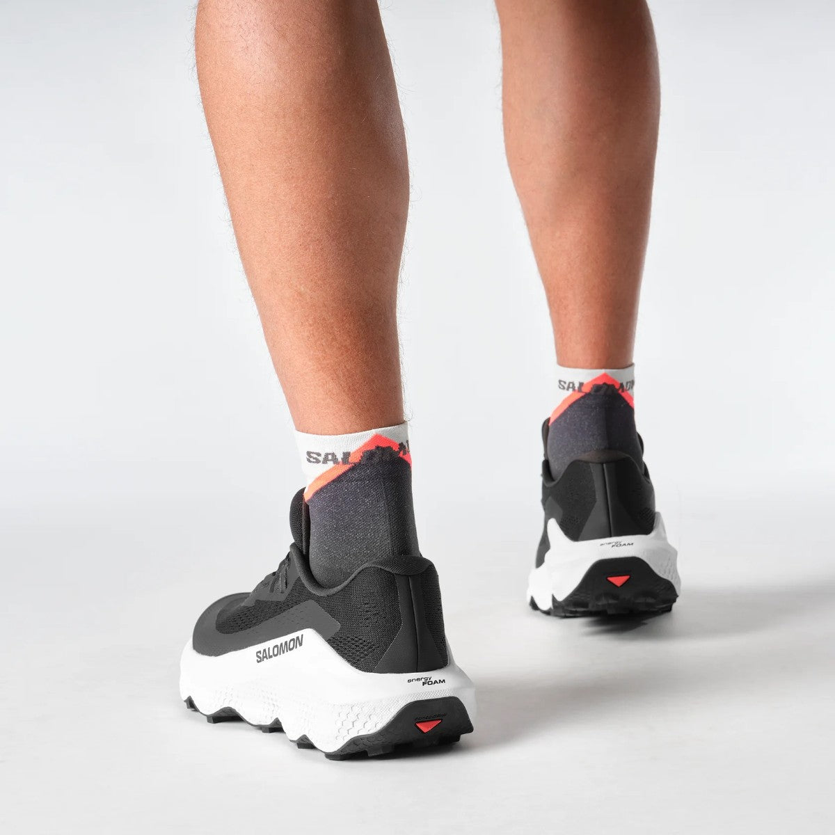 SALOMON ULTRA GLIDE 3 サロモン ウルトラ グライド 3 L47742200【メンズ トレイルランニング クッション性 軽量 アウトソール フィット感 通気性 25FW】