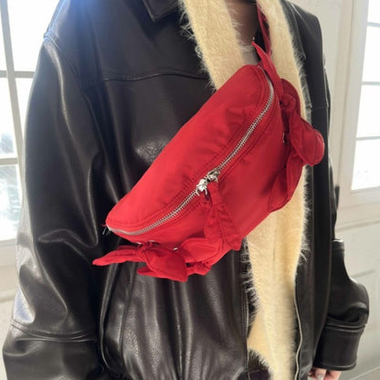 Casselini Ribbon Waist Pouch キャセリーニ リボンウエストポーチ 252-110504【レディース ウエストポーチ 軽量 リボン付き 光沢素材 2WAY仕様 25FW】