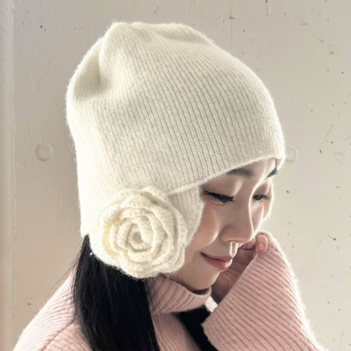 Casselini Flower Knit Hat キャセリーニ フラワーニット帽 252-112701【レディース ニット帽 レディース 防寒 フラワー リブ編み 冬 25FW】