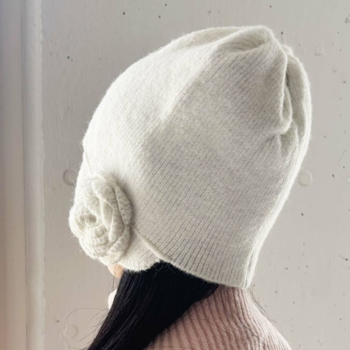 Casselini Flower Knit Hat キャセリーニ フラワーニット帽 252-112701【レディース ニット帽 レディース 防寒 フラワー リブ編み 冬 25FW】