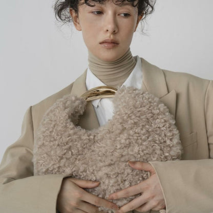 LE VERNIS Sculpture Mou Mini ル・ベルニ スカルプチャー ムー ミニ 252-212519【レディース バッグ ミニ ファー ハンドバッグ 秋冬 レディース 25FW】