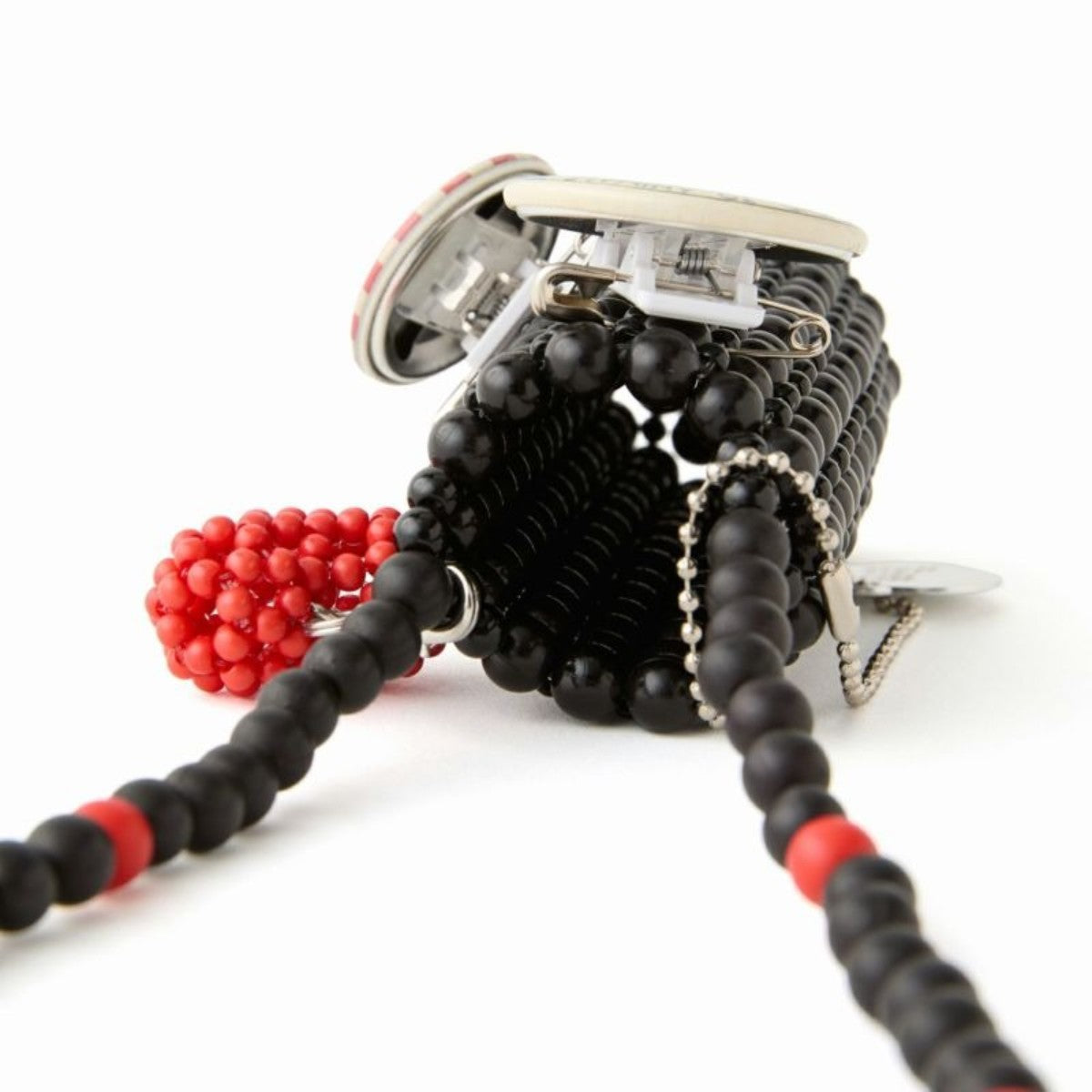 CPG 健康ケアアクセサリー 赤黒ビーズ HEY! Mrs ROSE Beads Lip Necklace 253-140103 – Kinetics