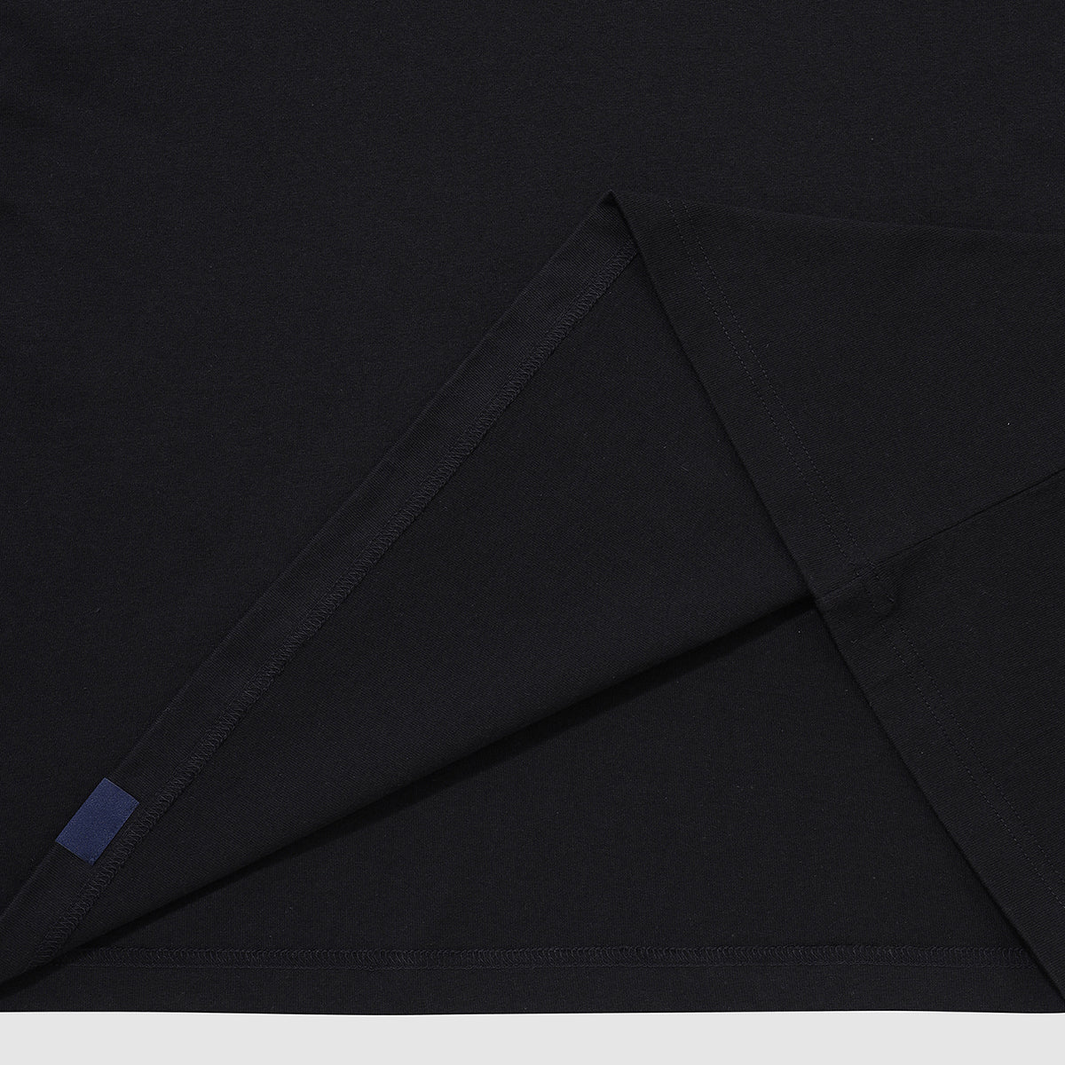 HBL CASUAL ARCHIVE ARTWORK SHORTS SLEEVE T-SHIRTS