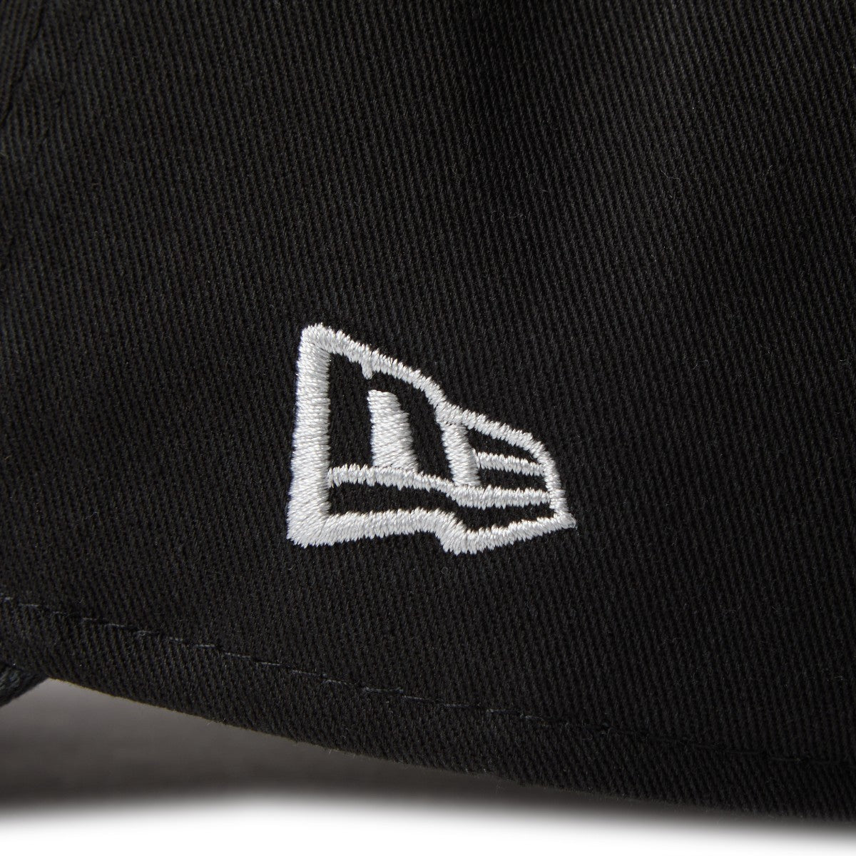 NEW ERA LOS ANGELES DODGERS MINI LOGO 9TWENTY ニューエラ ロサンゼルス・ドジャース ミニロゴ 920 14668011【メンズ 帽子 キャップ 球団 ストラップ ロゴ 25FW】