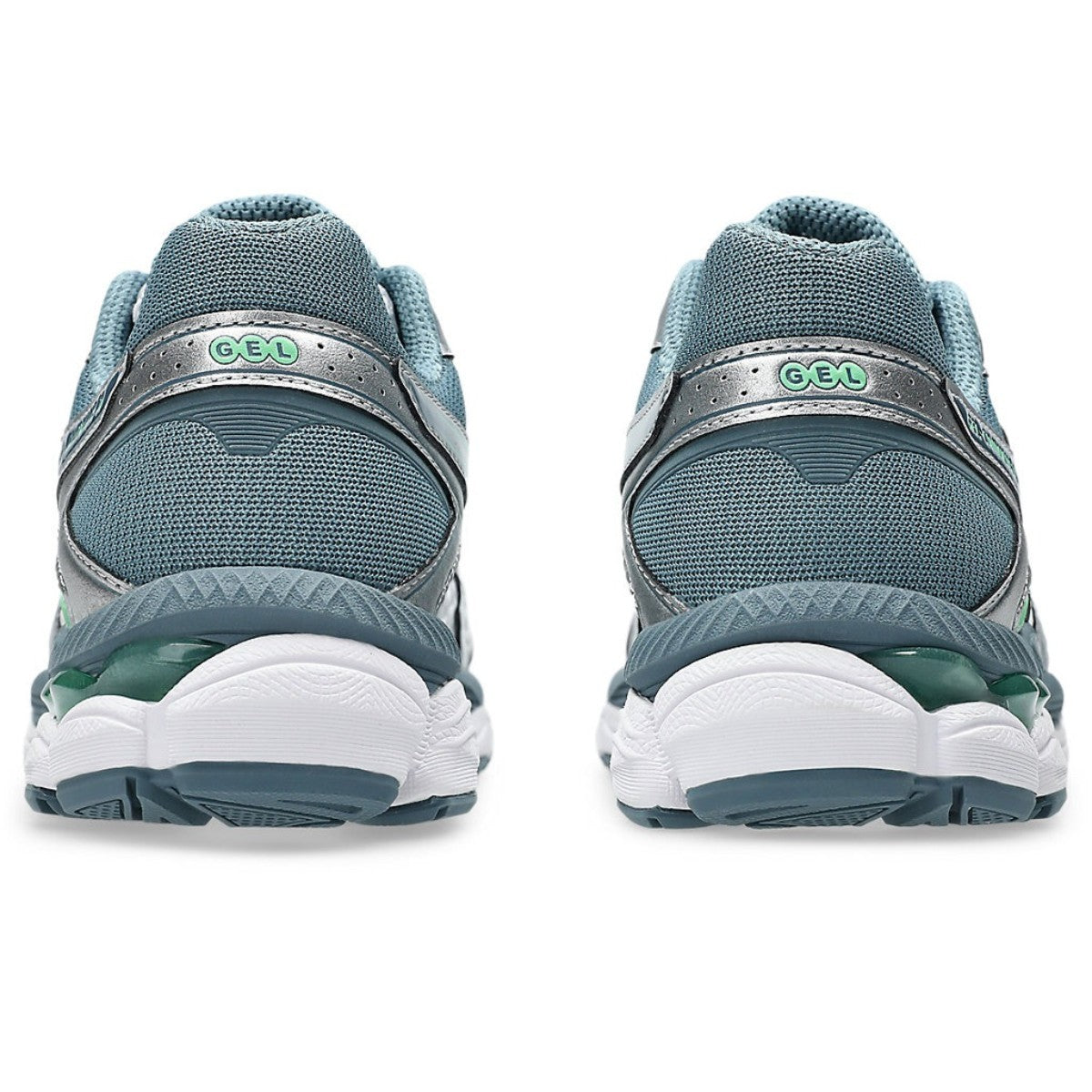 ASICS GEL-CUMULUS 16 アシックス ゲル キュムラス 16 1203A733-100【メンズ スポーツシューズ スニーカー タウンユース 光沢 クッション性 25FW】