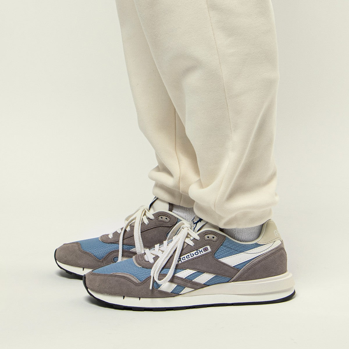 Reebok CLASSIC NYLON 89 リーボック クラシックナイロン 89 100230500【メンズ スニーカー シューズ ランニングスタイル スウェード 25FW】