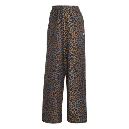 adidas Originals LEOPARD FIREBIRD OVERSIZED TRACKPANT アディダスオリジナルス レオパード ファイヤーバード オーバーサイズ トラックパンツ JZS90【レディース トラックパンツ スリーストライプ ウエストゴム ルーズフィット 25FW】