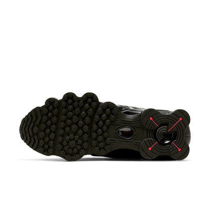NIKE Shox TL ナイキ ショックス TL AV3595-002【メンズ スニーカー ローカット ランニングシューズ メッシュ クッション性 25FW】