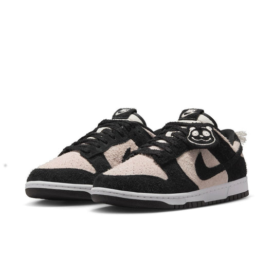 NIKE Dunk Low Retro SE ナイキ ダンク ロー レトロ SE IB2990-100【メンズ スニーカー ローカット パンダ スウェード 25FW】