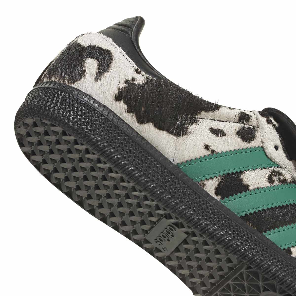 adidas Originals SAMBA LT アディダスオリジナルス サンバ LT JS3930【メンズ スニーカー シューズ ローカット レザー 牛柄 25FW】