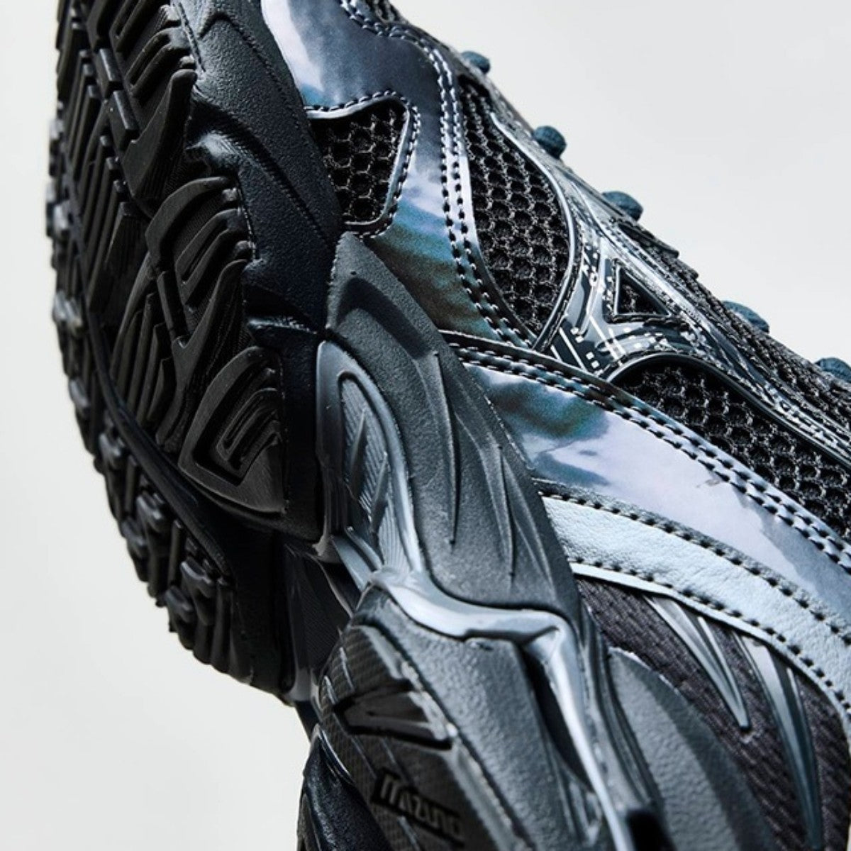 MIZUNO WAVE RIDER 10 ミズノ ウエーブライダー 10 D1GA-243108【メンズ ランニングシューズ クッション性 安定性 軽量スニーカー サステナブル 25FW】