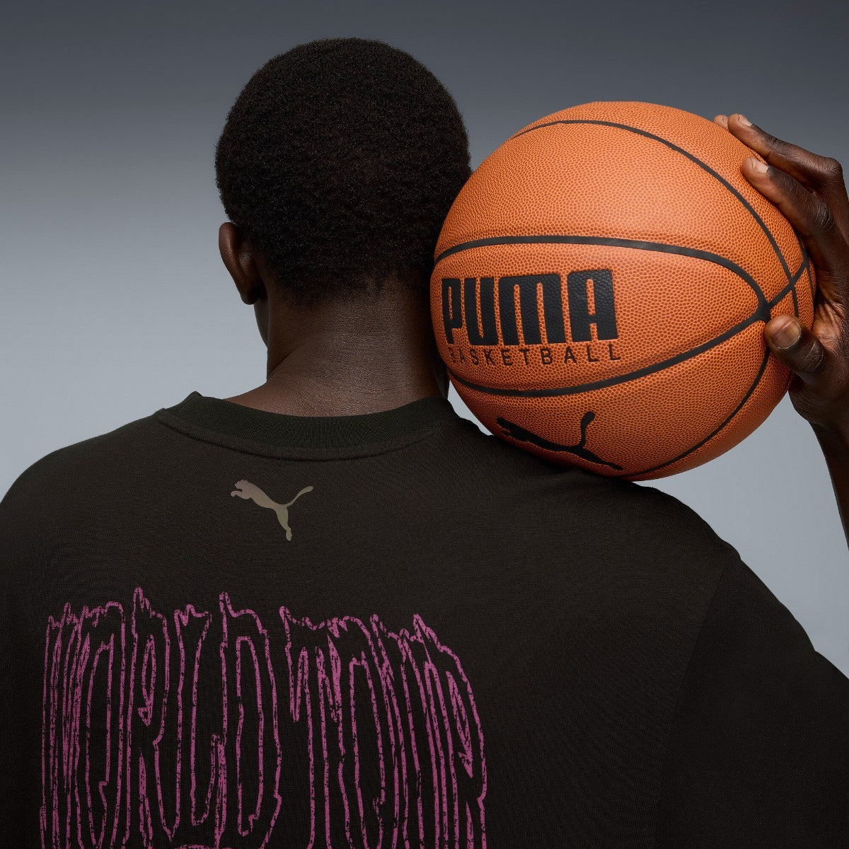 PUMA LAMELO WORLD TOUR-NAMENT TEE I プーマ ラメロ ワールド トーナメント ティー I 632372【メンズ Tシャツ 半袖 コットン オーバーサイズ グラフィック 25FW】