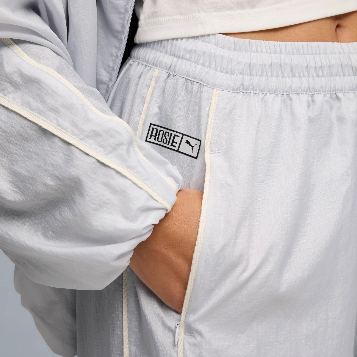 PUMA PUMA x ROSE T7 RELAXED TRACK PANTS WV プーマ プーマ x ロゼ T7 リラックスド トラック パンツ WV 633796【レディース パンツ ボトムス オーバーサイズ ジャージ セットアップ可 コラボ 25FW】